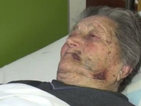 Биячите на 94-годишната жена остават в ареста