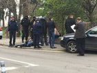 Обвинените за пласиране на дрога полицаи остават в ареста