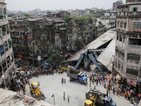25 са жертвите от срутването на надлеза в Калкута