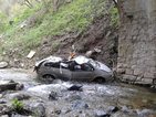 Серия от инциденти: Три коли се озоваха в реки (ВИДЕО+СНИМКИ)