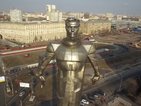 Дрон засне впечатляващи кадри на паметника на Гагарин в Москва (ВИДЕО)