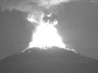 Вулканът Попокатепетъл изхвърли облаци пепел (ВИДЕО+СНИМКИ)