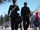 Китайски полицаи тръгват по улиците на Рим (ВИДЕО)
