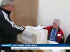 Управляващите обмислят: Въпросите за референдума на Слави на КС