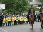 Служители на МВР учат деца на закон и ред (ВИДЕО+СНИМКИ)