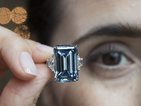 Продадоха син диамант за рекордните 50,6 млн. долара