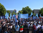 Поддръжници на ДПС освиркаха Местан в Джебел (ВИДЕО+СНИМКИ)