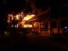 17 момичета изгоряха в общежитие в Тайланд (СНИМКИ)