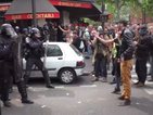 Сблъсъци между полиция и протестиращи в Париж (ВИДЕО)