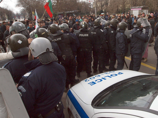 Цената на тока беше в основата на бурните граждански протести. Снимка: БГНЕС