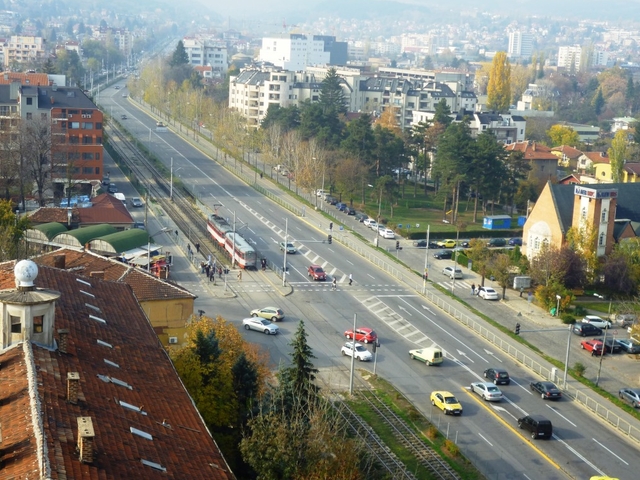 Ежедневни катастрофи на забранен ляв завой в София