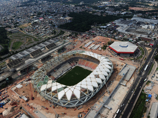 Стадион "Арена Амазония" в Манаус, Бразилия. Снимка: Getty Images