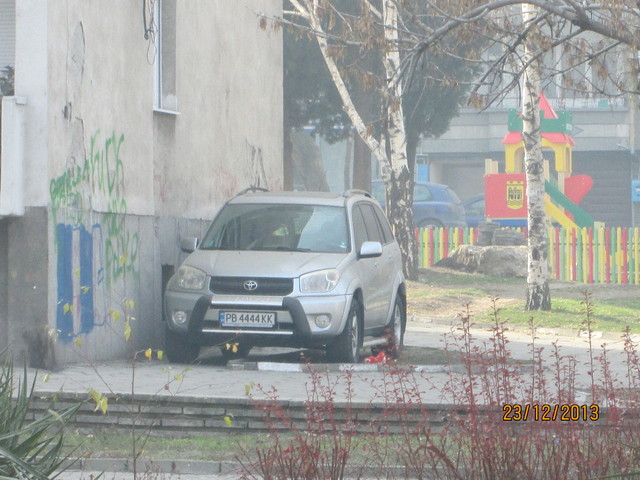 Асеновградски паркинг 2