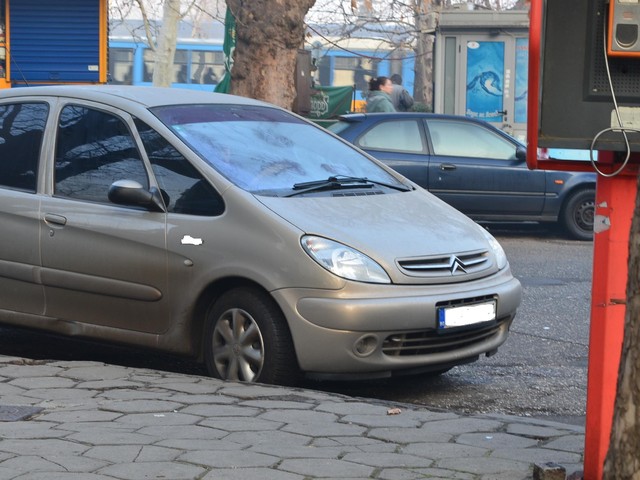 Паяците не вдигат коли на на служители на СДВР