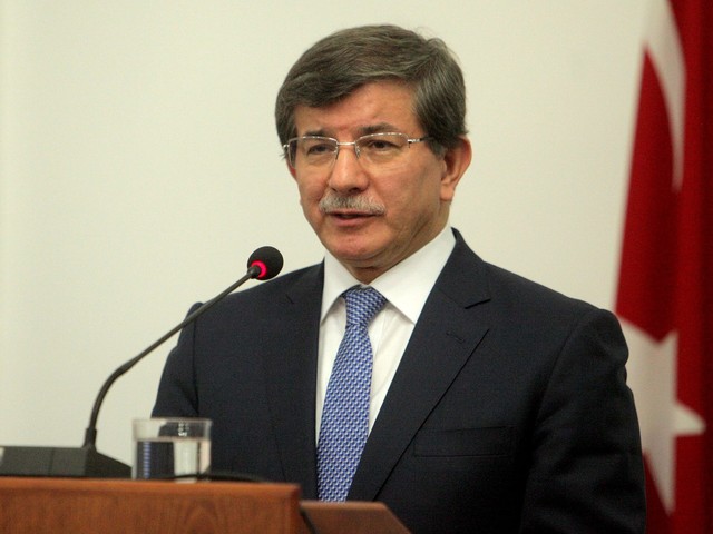 Турският министър на външните работи Ахмет Давутоглу, снимка: БГНЕС / ЕПА