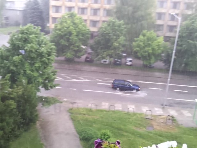 Пороен дъжд в Разград