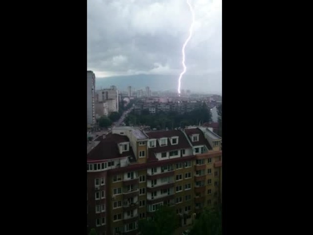 Бурята в София