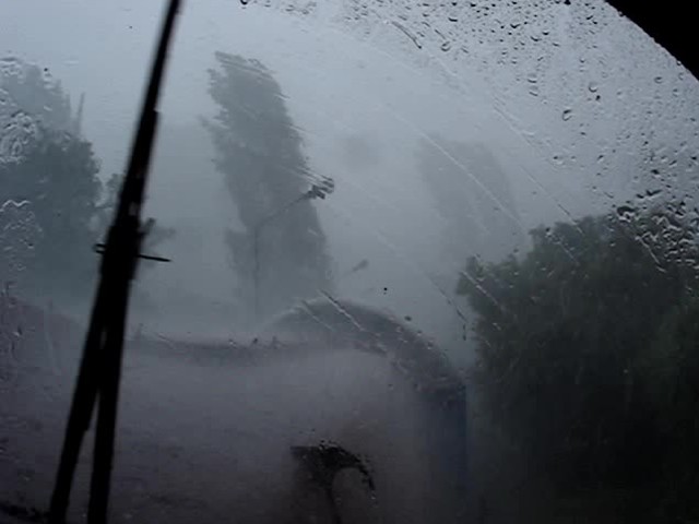 Поройният дъжд над София