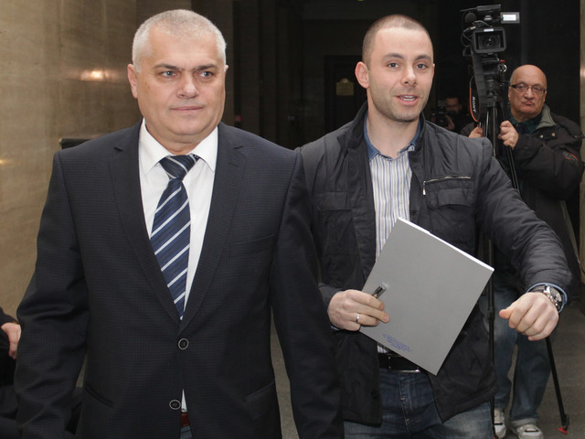 Валентин Радев и Александър Ненков внесоха сигнал до прокуратурата, Снимка: БГНЕС