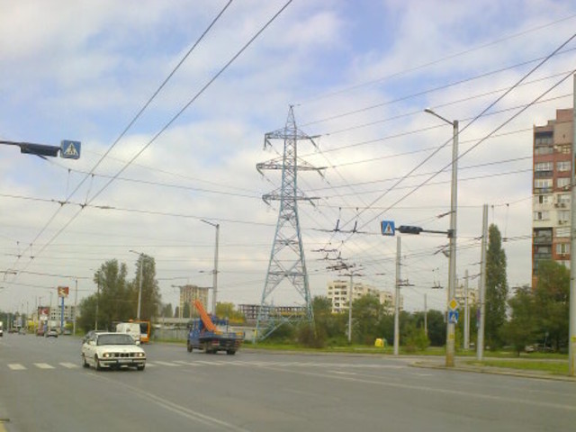 Хората с ужас пресичат булевард "Д. Списаревски"