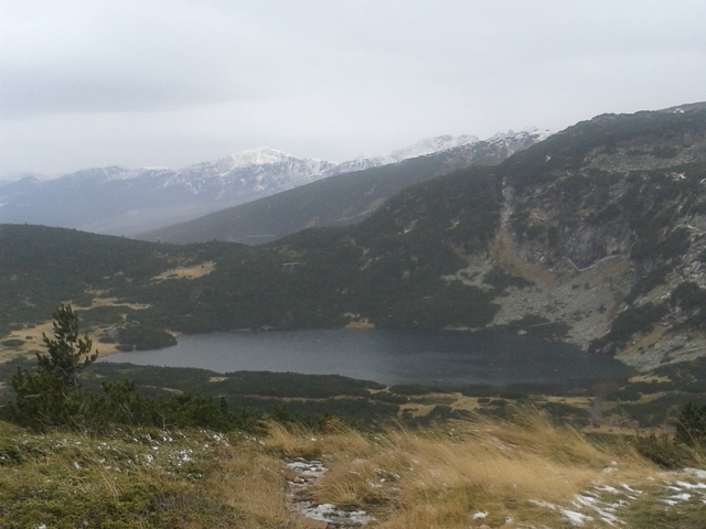 Долното рибно езеро