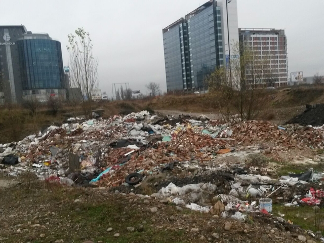 Нерегламентирано сметище