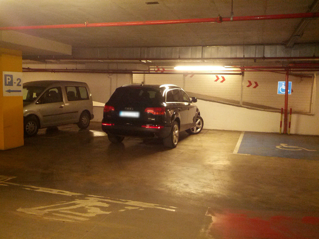 Тарикатско паркиране във Варна