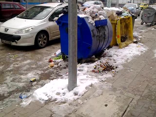 Така се чисти боклукът във Видин