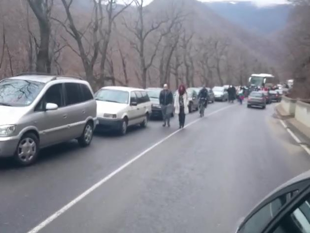 Задръстване към Шипка