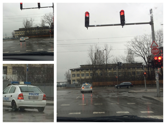 Полицейски автомобил минава на червено