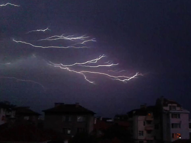 Буря над Пазарджик