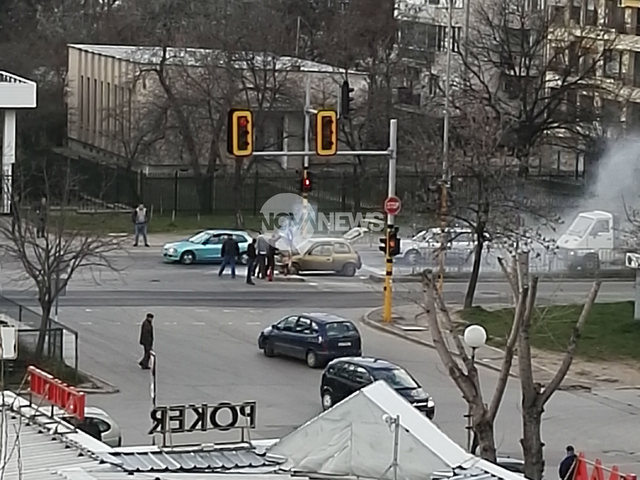 Запалена кола