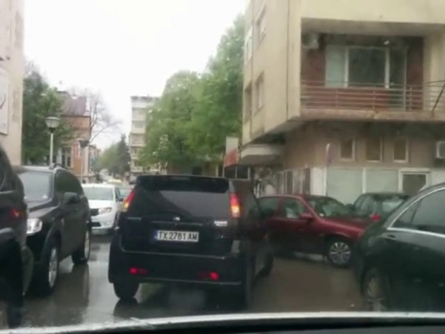 Произвол на улицата в Добрич