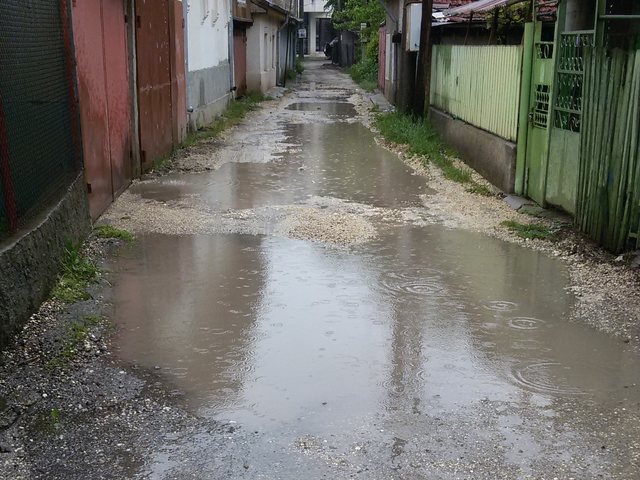 Улица в дъжда