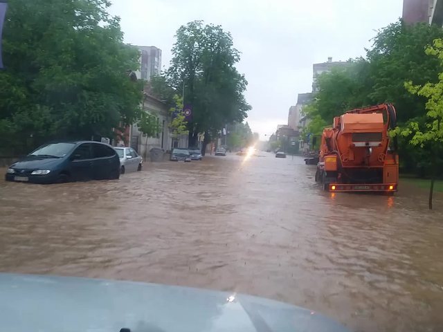 След обилния град, който падна в Ловеч