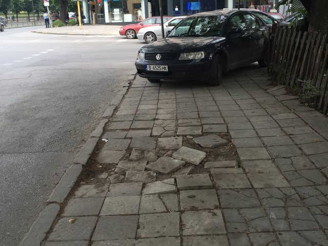 Нагло паркиране във Варна