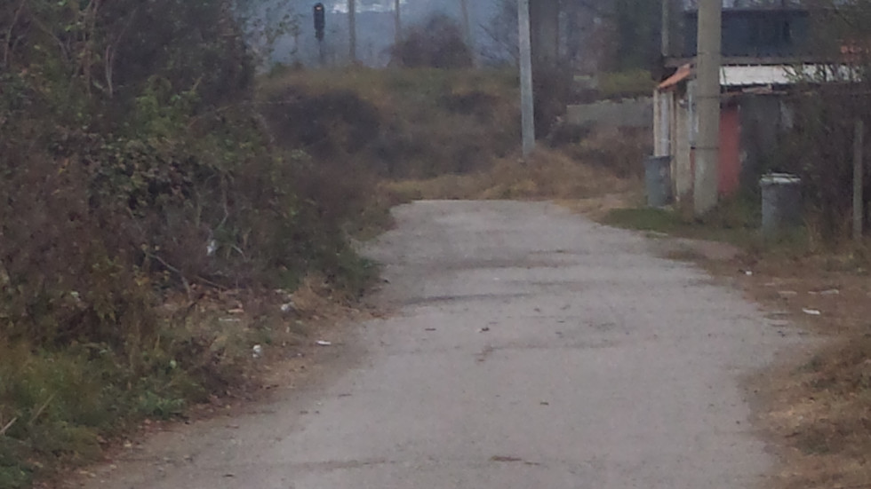 Кметът на град Батановци направи канализация, но не асфалтира