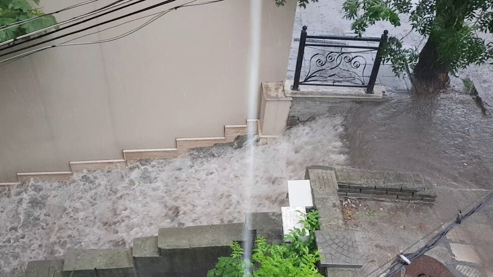 Силен дъжд в Пловдив