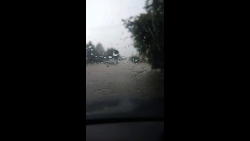 Пороен дъжд в Козлодуй