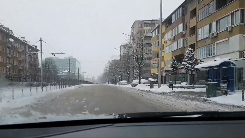 Къде са снегорините в София?