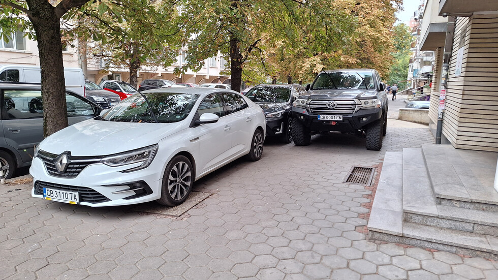 Нагло паркиране в София