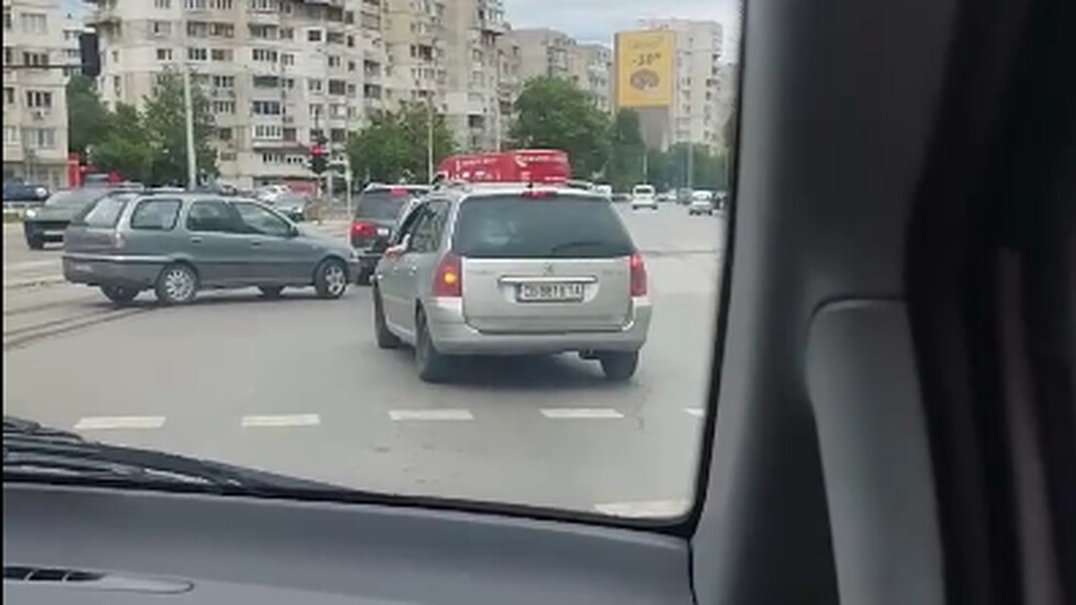 Неправилно пререждане на светофар
