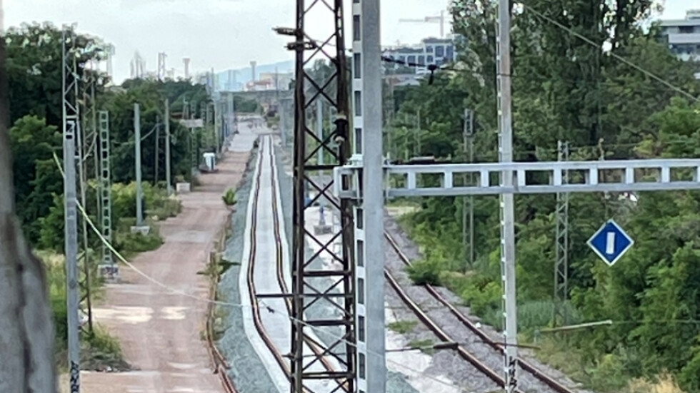 Новата жп линия под мост Чавдар