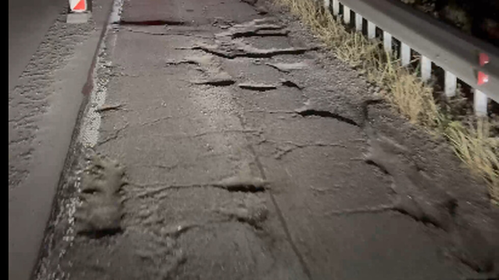 Дупки при ремонта при Чурек