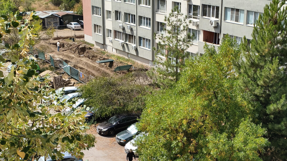 Липса на паркоместа зарази ремонт в "Дружба" 1, София