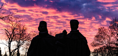 Залез в София