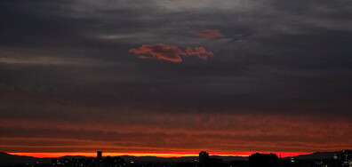 Изгрев над София