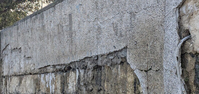 Опасен подлез във Варна