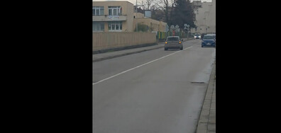 Опасно шофиране в жилищен квартал