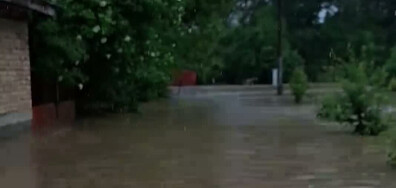 Къщи под вода в местността "Чифлика" в гр. Севлиево